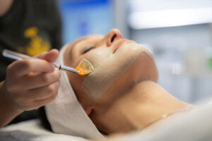 Anwendung: Aqua Facial - Teen (bis 20 J.)