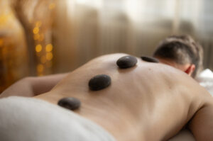 Anwendung: Hot-Stone-Massage